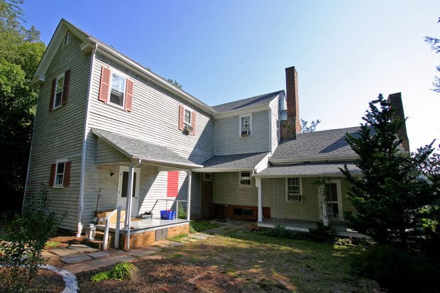 kitchen window shaded